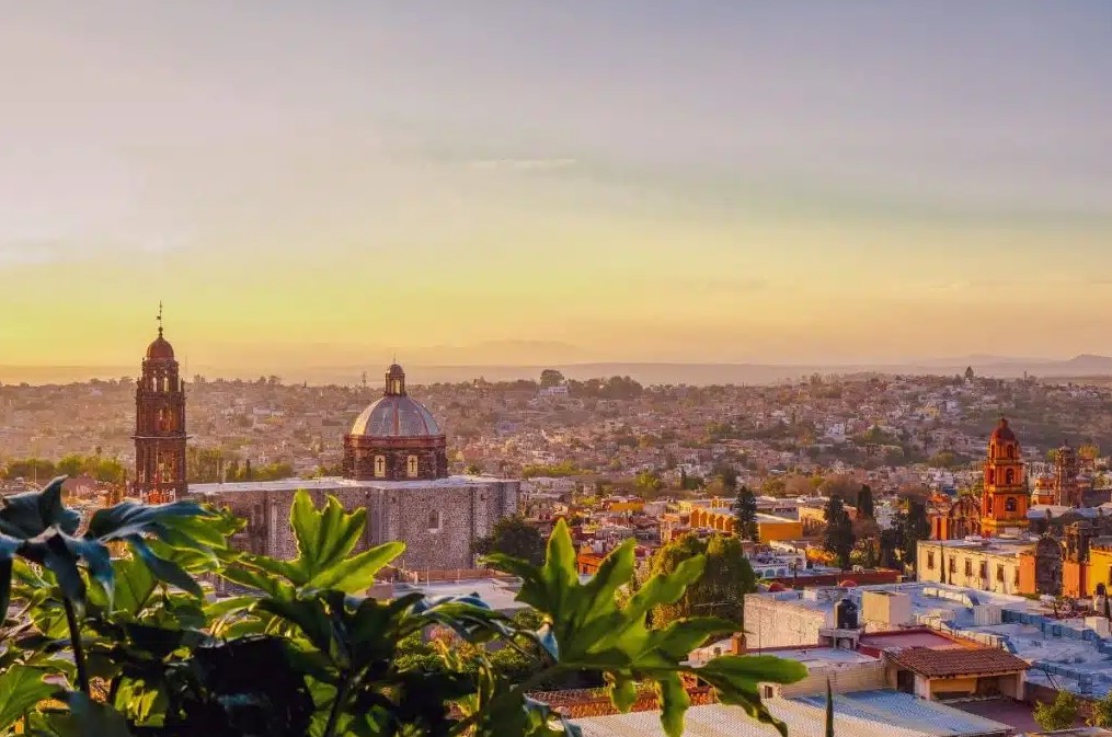 san-miguel-de-allende-in-sunset