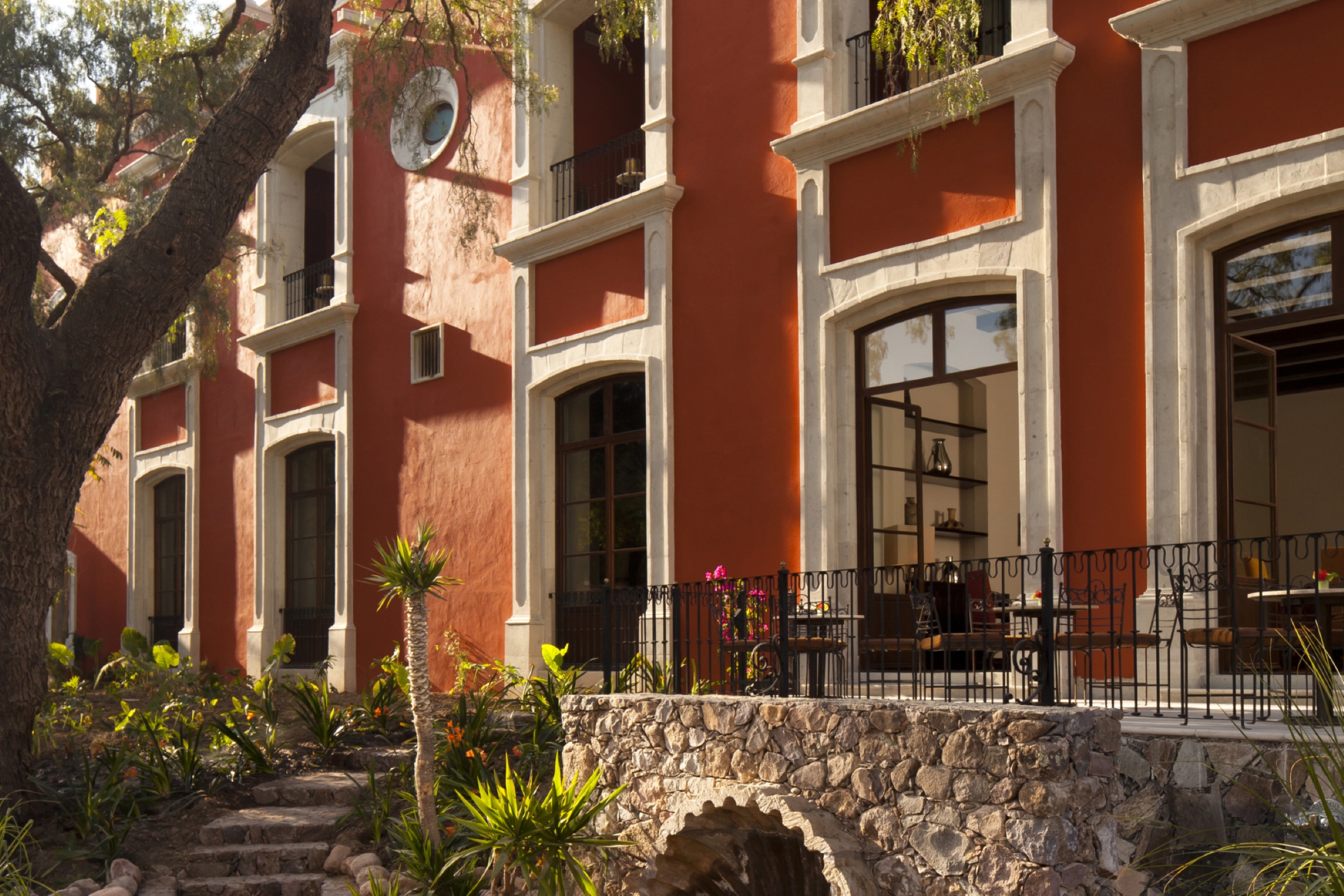 Experience the Magic of San Miguel de Allende, Mexico’s Historic Oasis